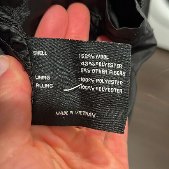 CALVIN KLEIN Men’s Classic Fit Gray Wool Blend Overcoat, 38R - Picture 3 of 13